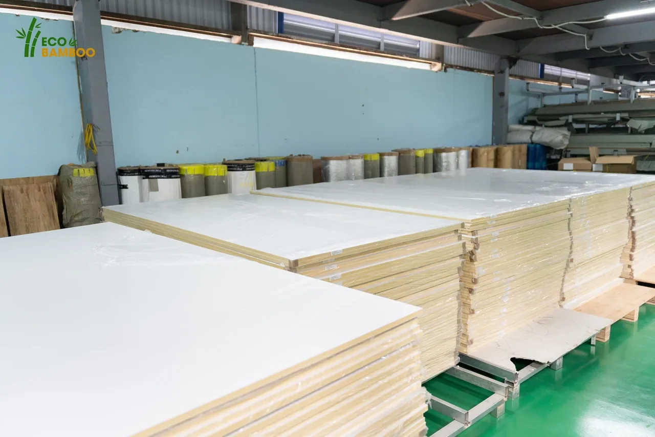 Cách nhận biết tấm ốp than tre chính hãng, tránh hàng giả
